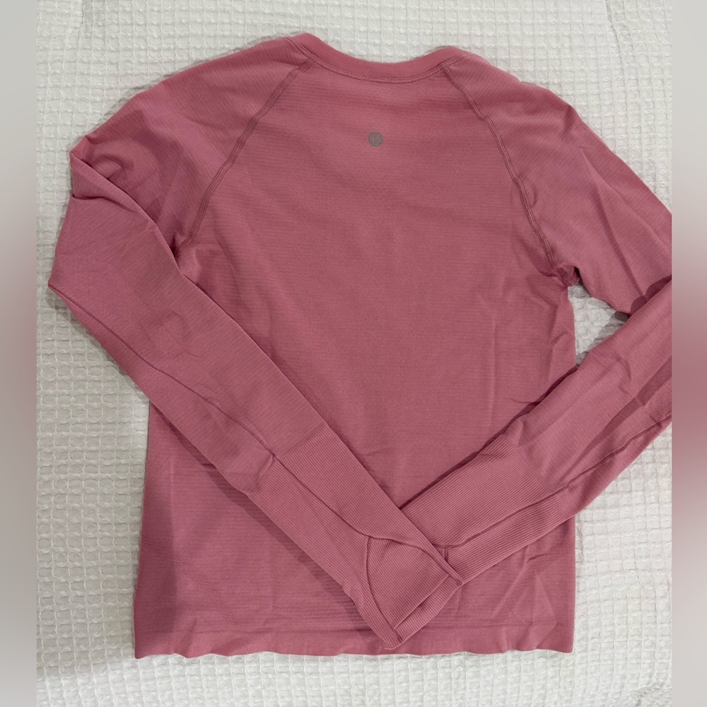 Lululemon Swiftly Tech 2.0 Long Sleeve - Picture 4 of 5